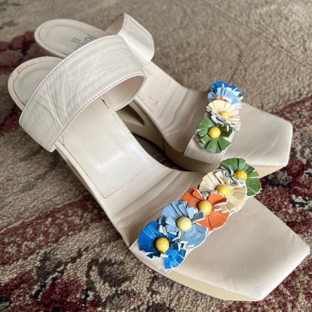 Fendi floral leather wedge sandals 7M